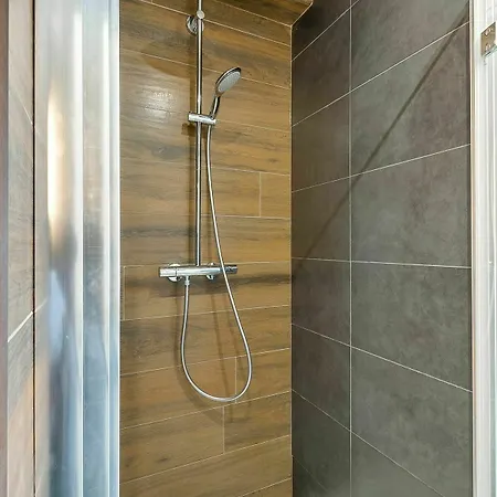 Hotel Blue Nights 108