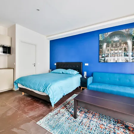 Hotel Blue Nights 108 *