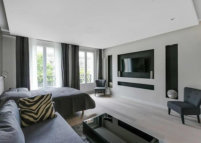 호텔 블루 나이트 아파트먼트 108 파리